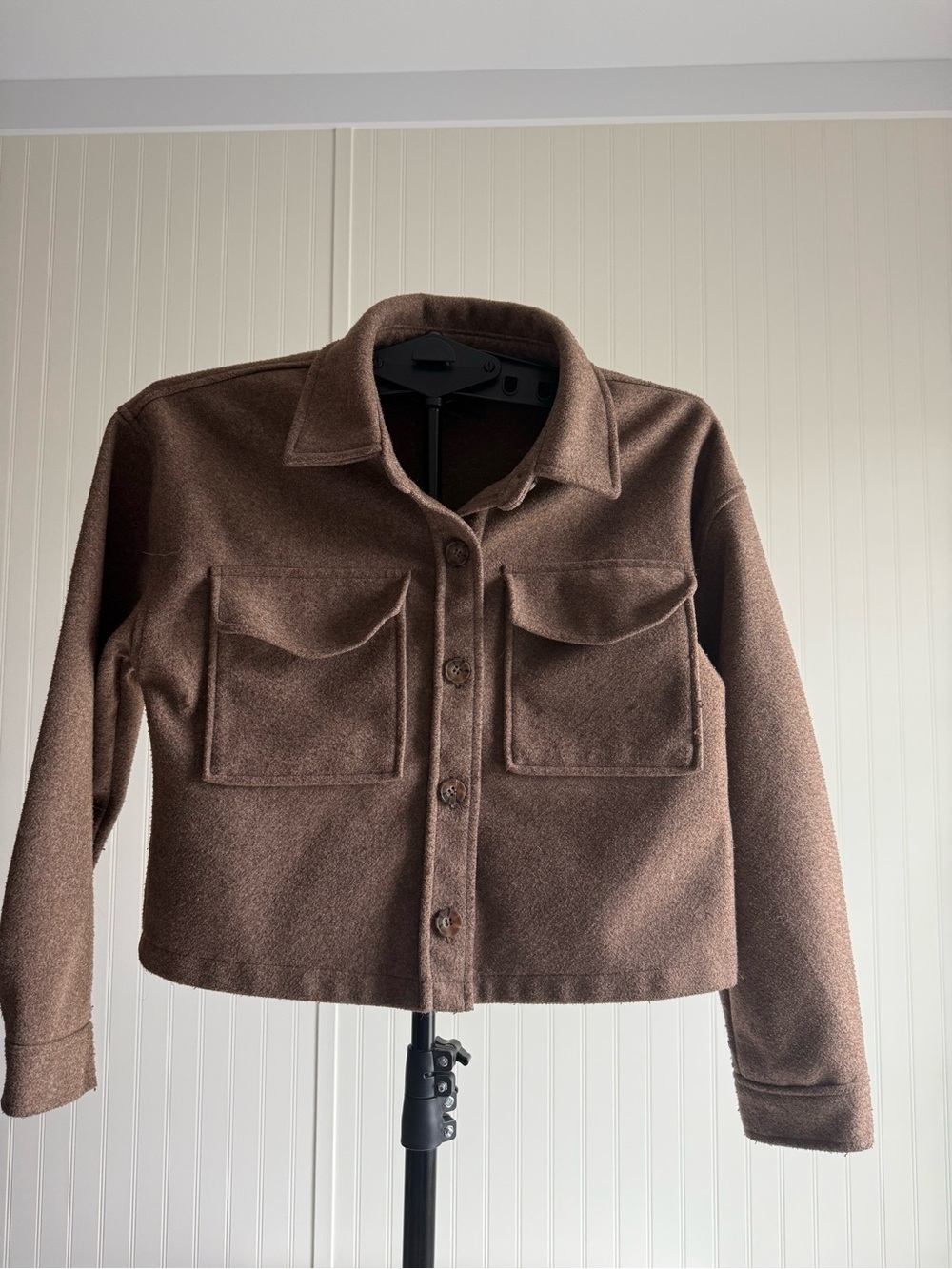 Love Tree Womens S Cropped Utility Jacket in Brown Fall Shacket Cabincore